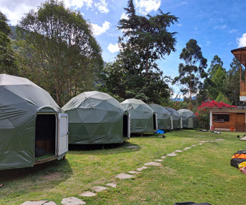 junglem domes with a nearby country house